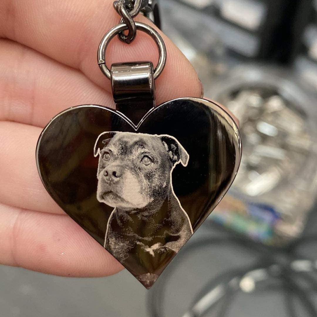 Engrave pets photos