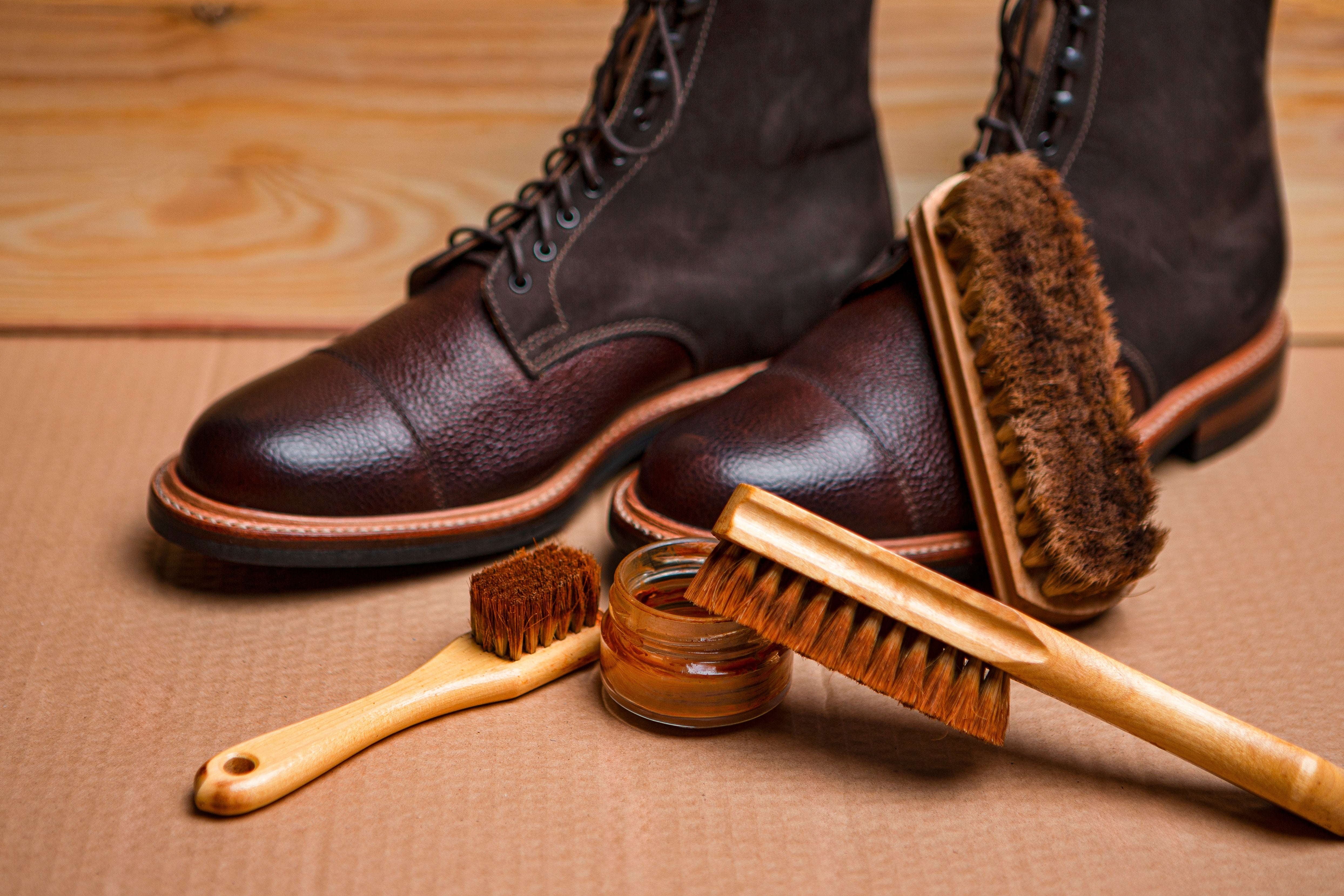 How to look after leather shoes (Smooth Leather)