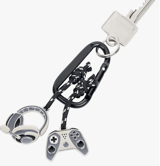 TROIKA GAMING CARABINER HEADSET & CONTROL CHARMS KEYRING ACCESSORY